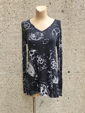 Sarah Pacini Black and White Long Sleeve Top